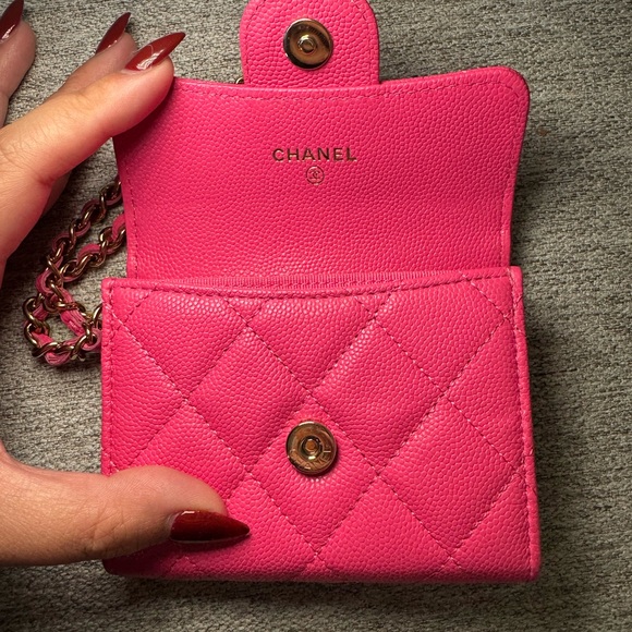 CHANEL CARD HOLDER/WALLET ON CHAIN - Picture 9 of 16